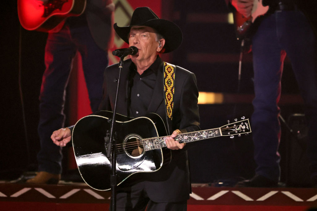 The 58th Annual CMA Awards - Show