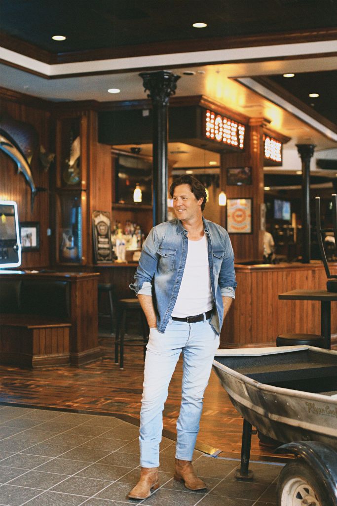 Clayton's Country Bar